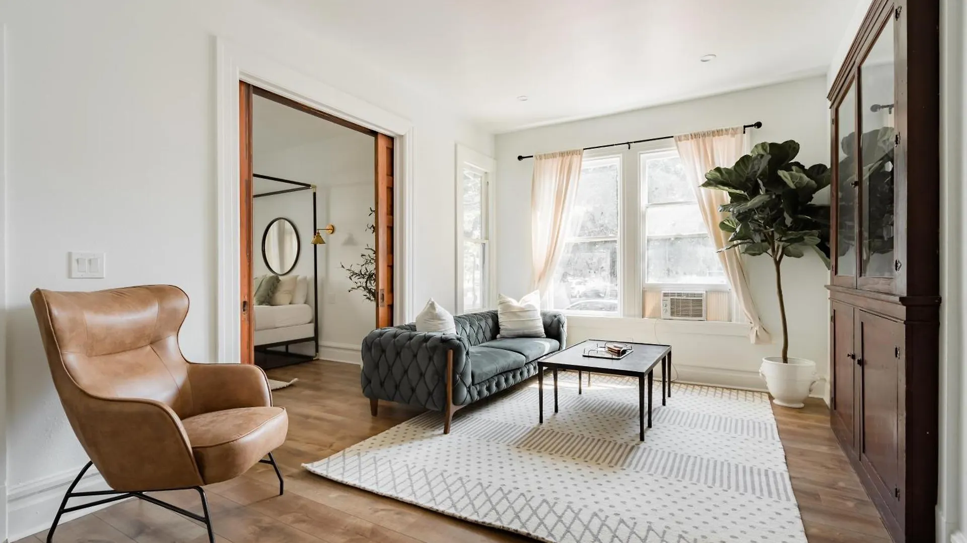 Stay Portland - The Etoile Suite - Nob Architecture & Boutiques United States