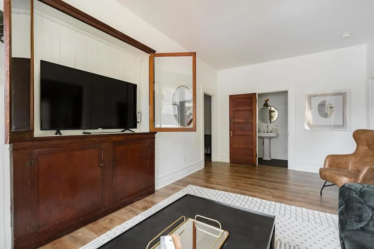 Stay Portland - The Etoile Suite - Nob Architecture & Boutiques Apartment